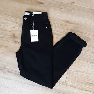 Bershka Black Denim Mom Jeans Size US 00